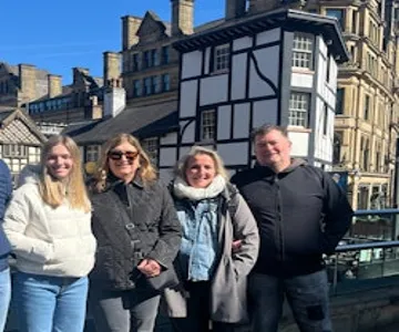 Manchester: Guided City Centre Walking Tour